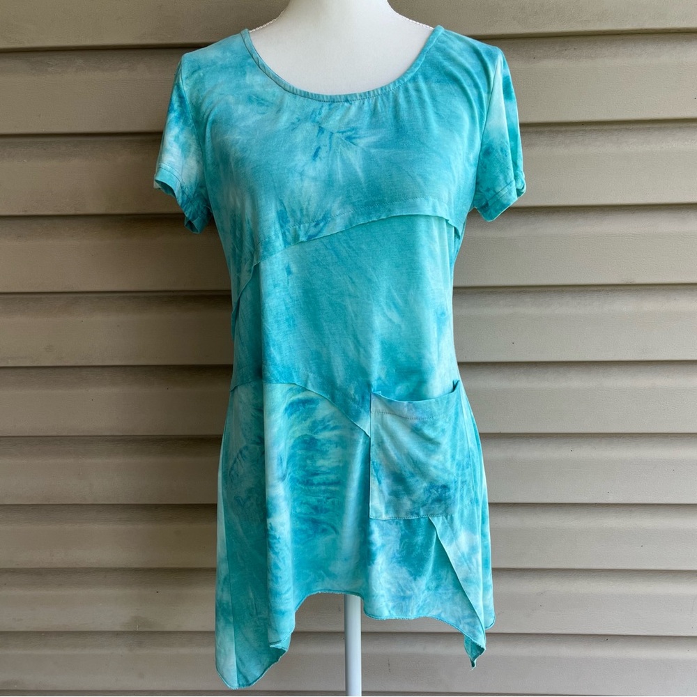 •Yak & Yeti• NWT Asymmetrical Tie-Dye Tunic - Size Medium